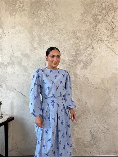 Mavi Çizgili Çiçekli Bluz Etek Takım