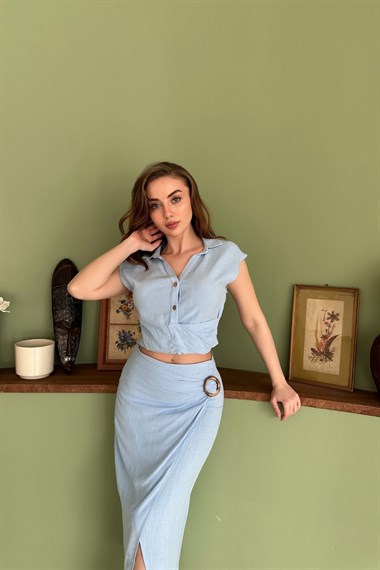 Mavi Keten Crop Bluz ve Yırtmaçlı Etek Takım