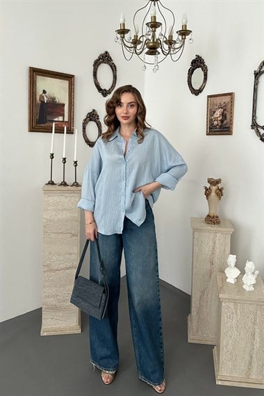 Mavi Nakışlı Oversize Gömlek