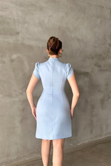 Mavi Önü Düğmeli Elbise