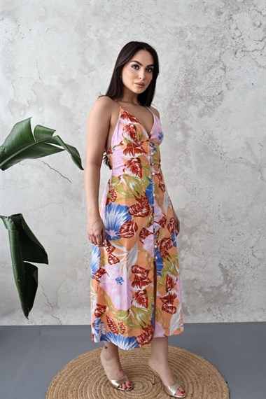 Low-Cut Linen Dress