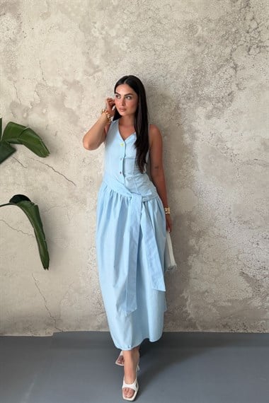 Mavi Yandan Kuşaklı Düğme Detaylı Elbise