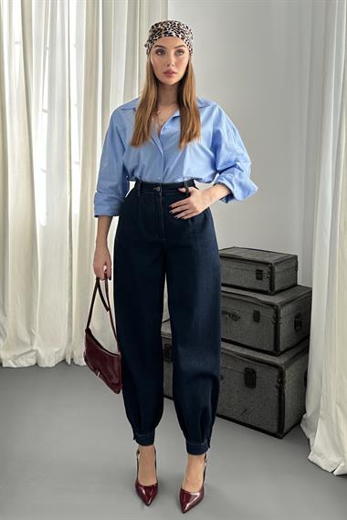 Paçası Düğme Detaylı Kot Pantolon