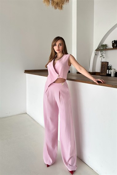 Pembe Asimetrik Yelek Ve Pantolon Takım