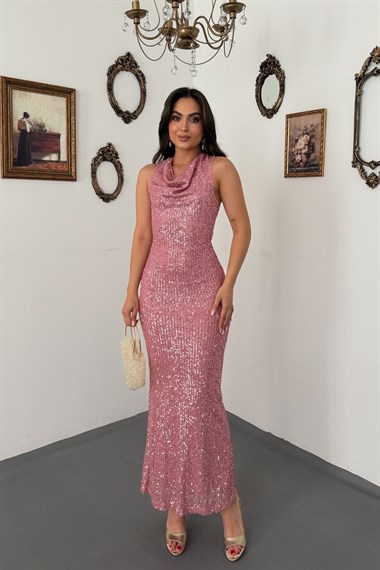 Pembe Işıltılı Askılı Uzun Elbise