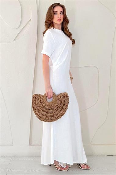 Beyaz Pileli Bisiklet Yaka Elbise