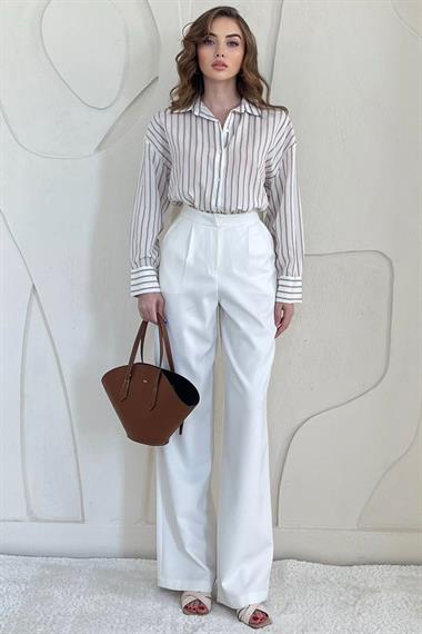 Bej Salaş Kesim Çizgi Detaylı Gömlek