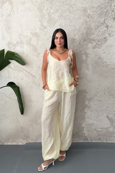 Sarı Boyundan Bağlamalı Bluz Pantolon Takım