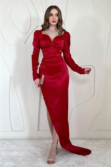 Kırmızı Saten Göğüs Kuplu Yırtmaç Detaylı Elbise