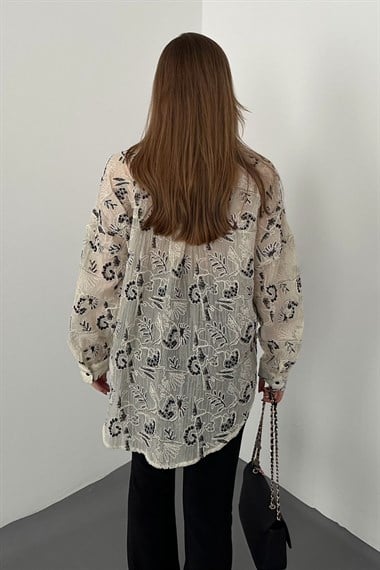 Siyah Nakış İşlemeli Oversize Gömlek