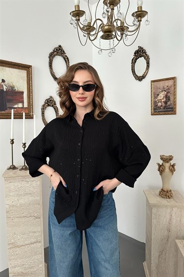 Siyah Nakışlı Oversize Gömlek