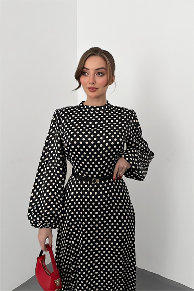 Siyah Puantiye Detaylı Kemerli Elbise