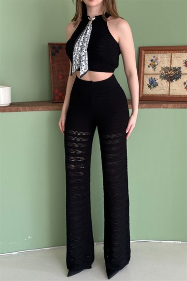 Siyah Şal Detay Triko Takım