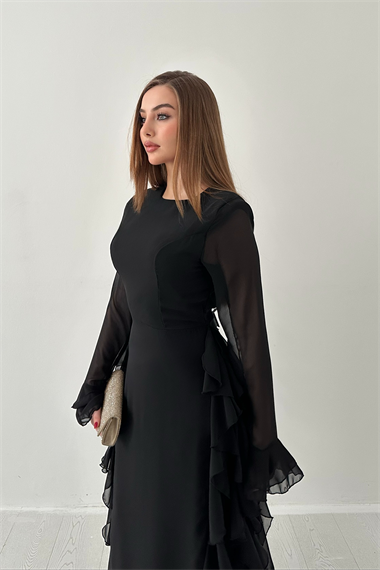 Siyah Volanlı Şifon Elbise