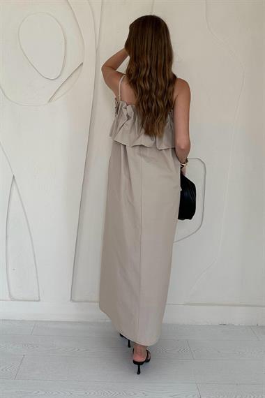 Bej Spagetti Yaka Önü Pileleli Elbise