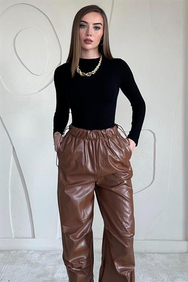 Suni Deri Lastikli Pantolon