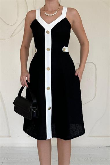 Siyah Süs Cepli Askılı Elbise