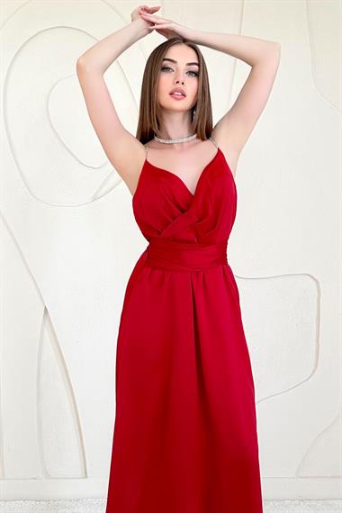 Kırmızı Taş Askılı Prenses Elbise