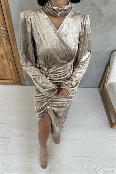 Taşlı Büzgülü Elbise