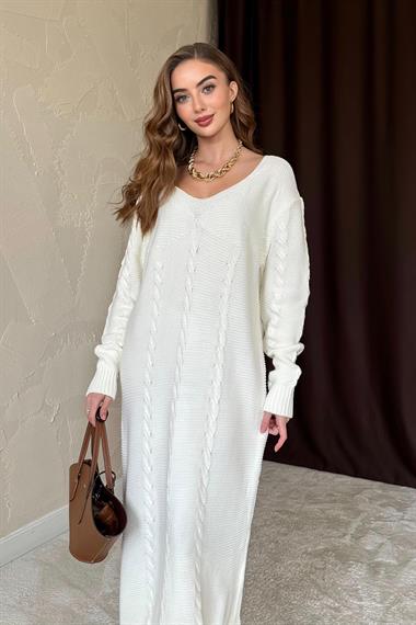 Beyaz Triko Kazak Elbise