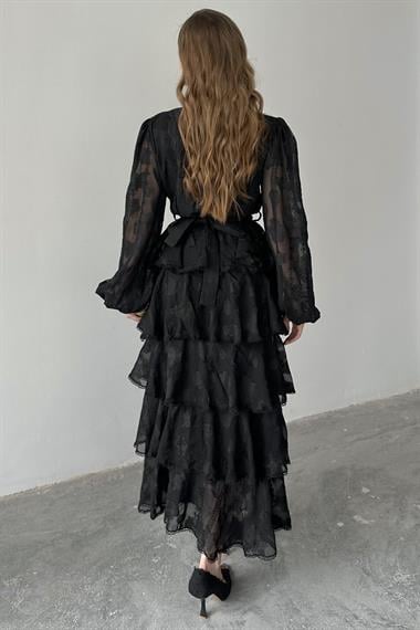 Siyah Uzun Volanlı Elbise