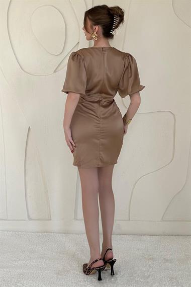 V Yaka Kısa Saten Elbise
