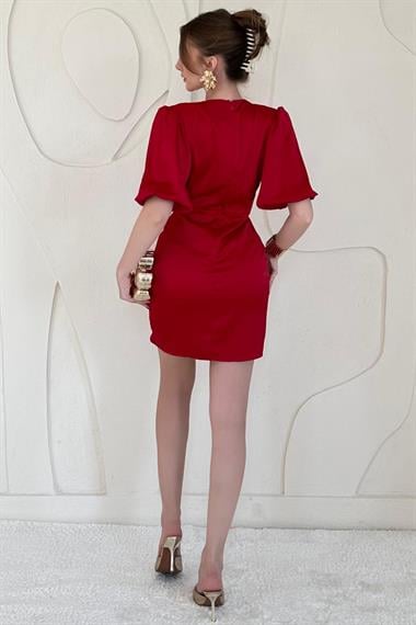 V Yaka Kısa Saten Elbise