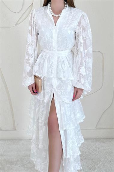 Beyaz Volanlı Şeritli Kat Kat Elbise