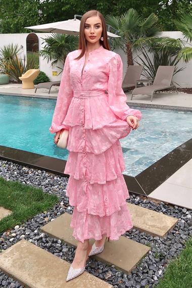 Pembe Volanlı Şeritli Kat Kat Elbise