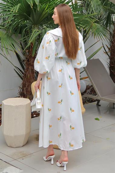 Pembe Yakası Çiçek Motifli Kemerli Elbise