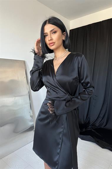 Yandan Bağlamalı Saten Elbise