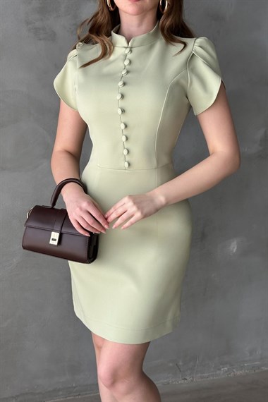 Yeşil Önü Düğmeli Elbise