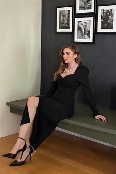 Siyah Yırtmaçlı Detaylı Karpuz Kol Elbise