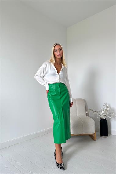 Yırtmaçlı Süs Patlı Deri Etek