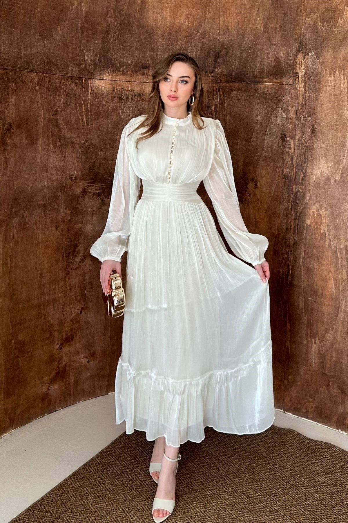 Bej Bel Büzgülü Elbise