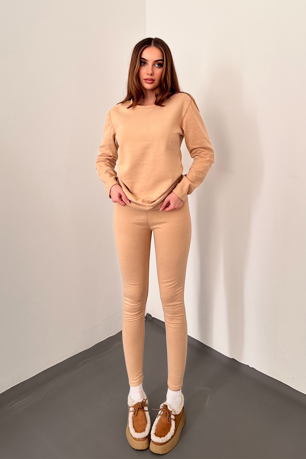 Bej Çift Taraflı Termal Takım