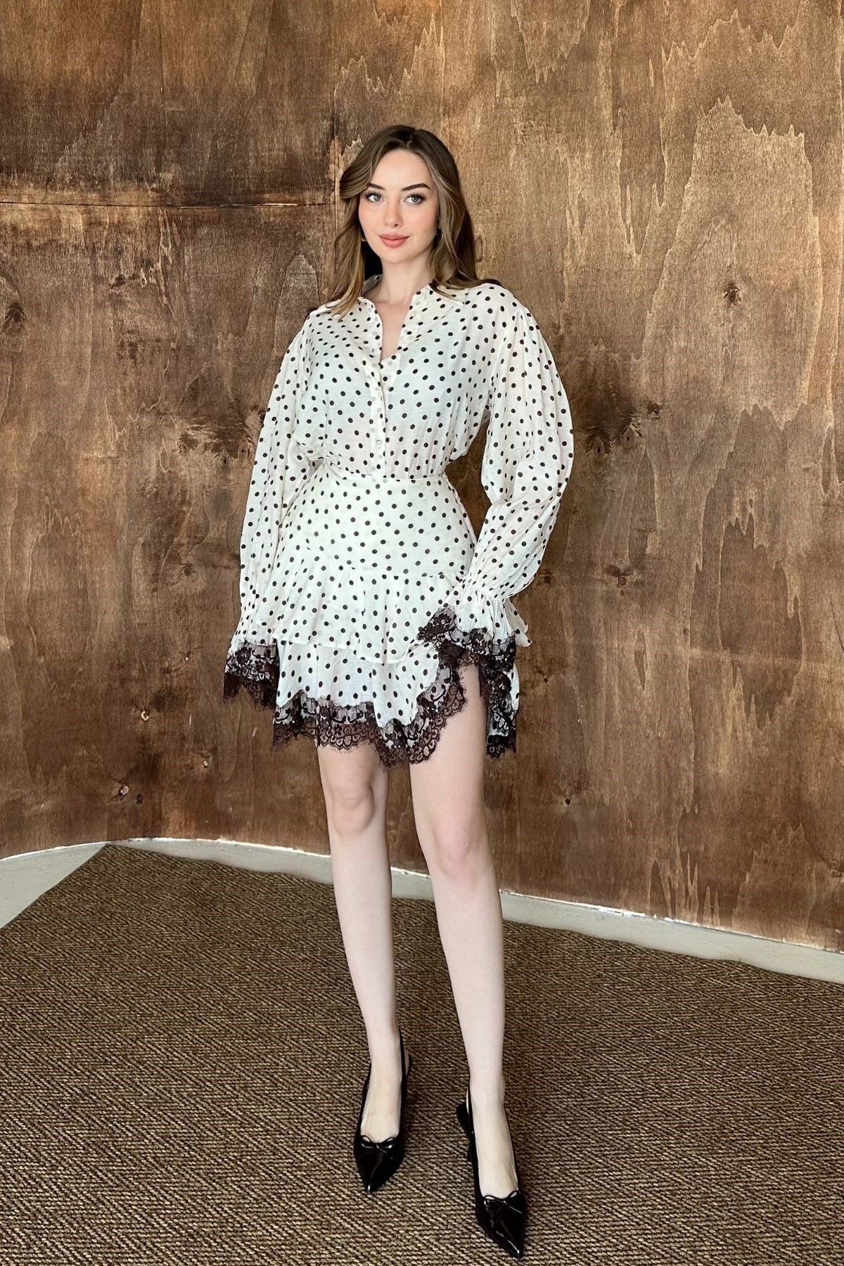 Bej Puantiyeli Dantelli Takım