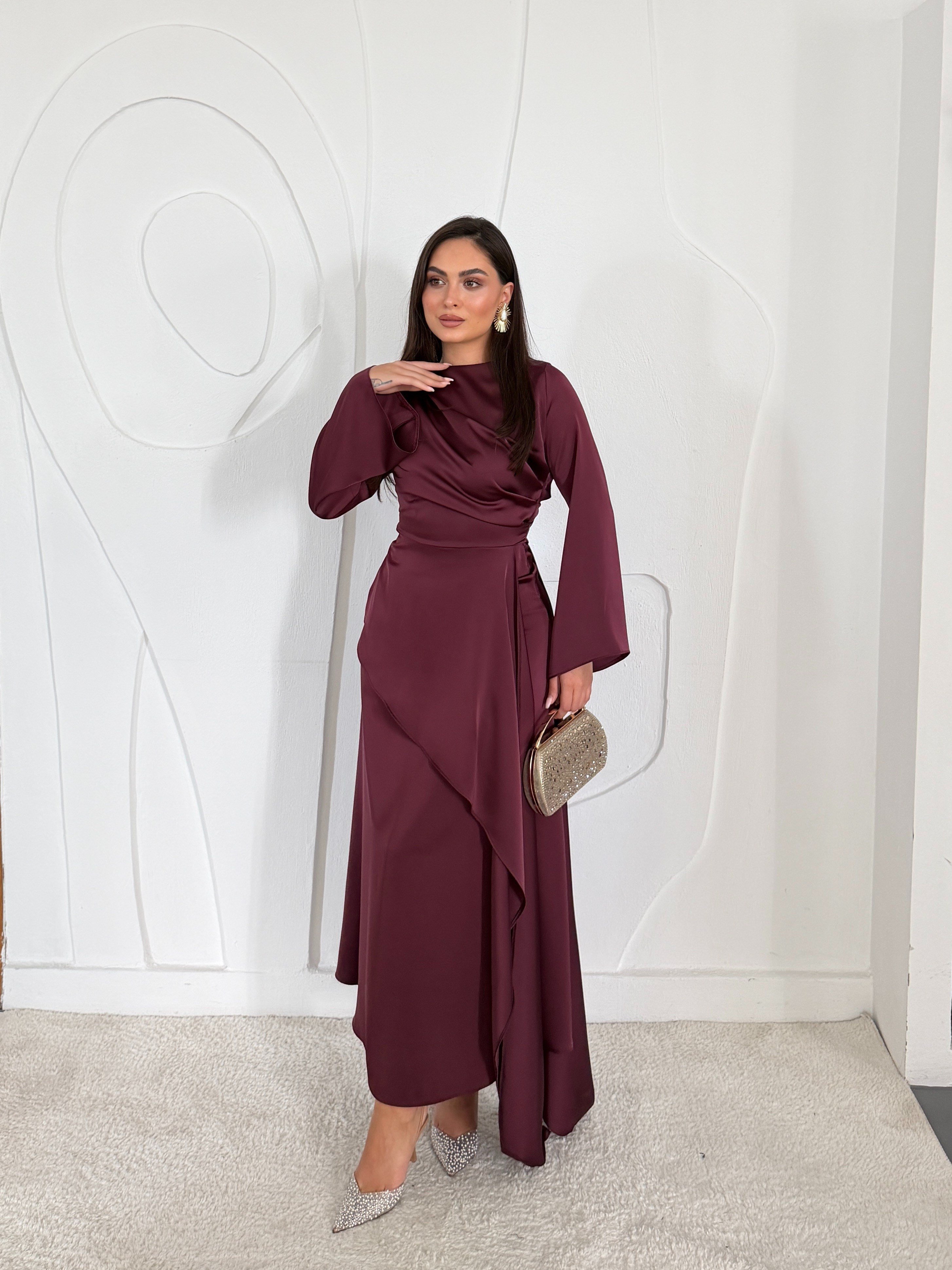 Bordo Yandan Bağlamalı Saten Elbise