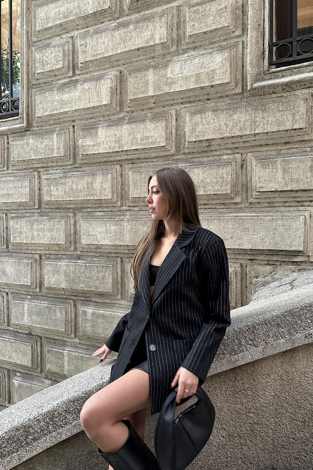 Çizgili Oversize Ceket - Siyah 8168