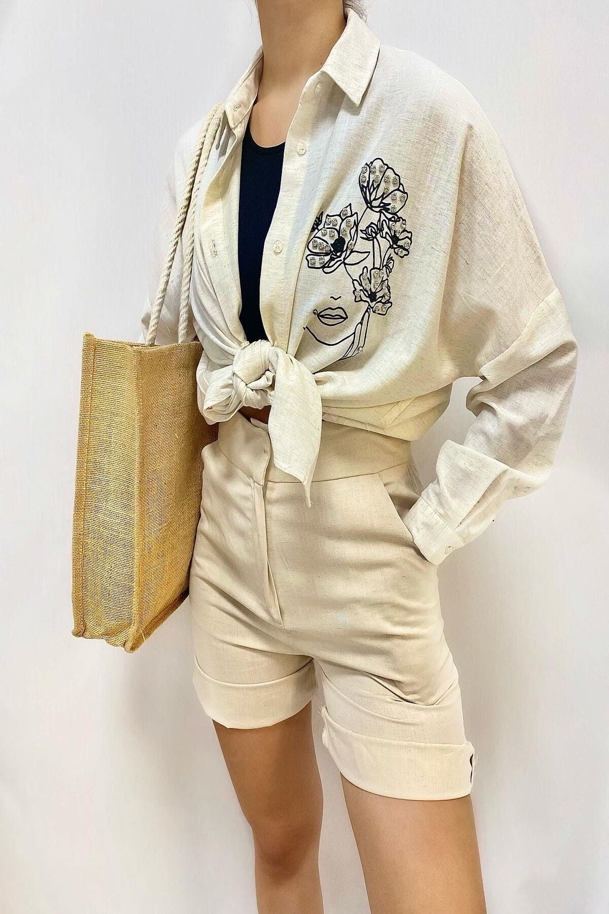 ELBEE Figür ve Taş İşlemeli Keten Gömlek - Bej