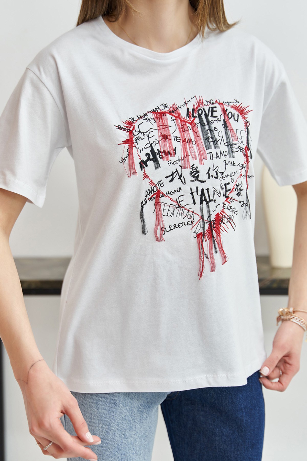 ELBEE Nakış Detaylı T-Shirt - Beyaz