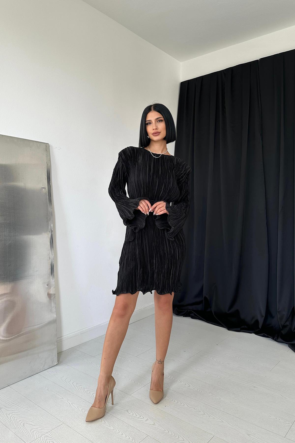 Saten Piliseli Elbise - Siyah