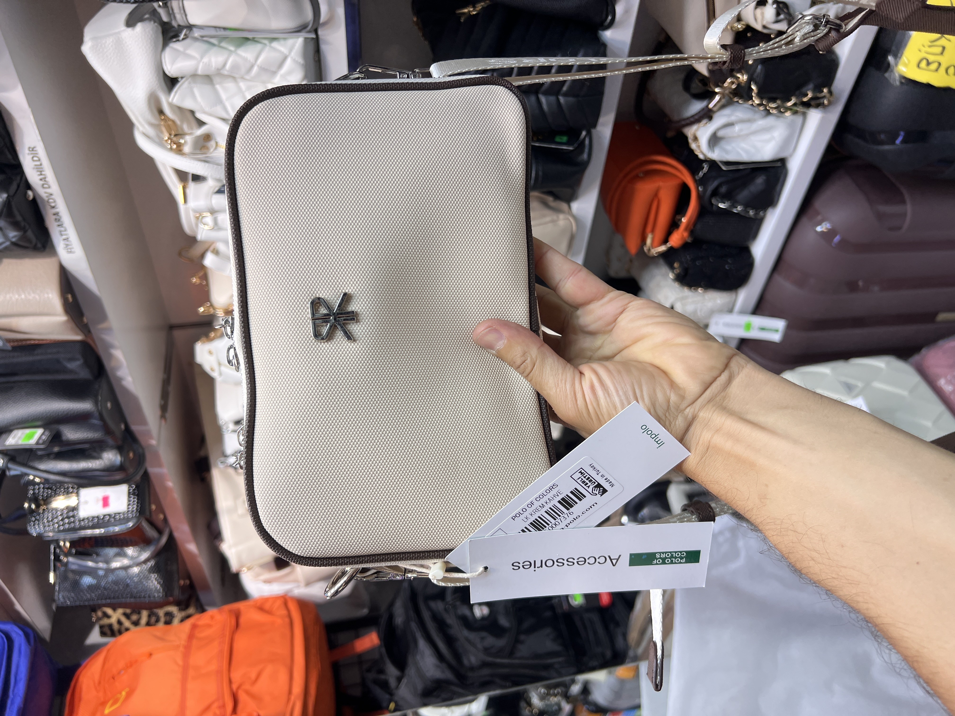  Kadın postacı çanta  25cm17 çok gözlü 