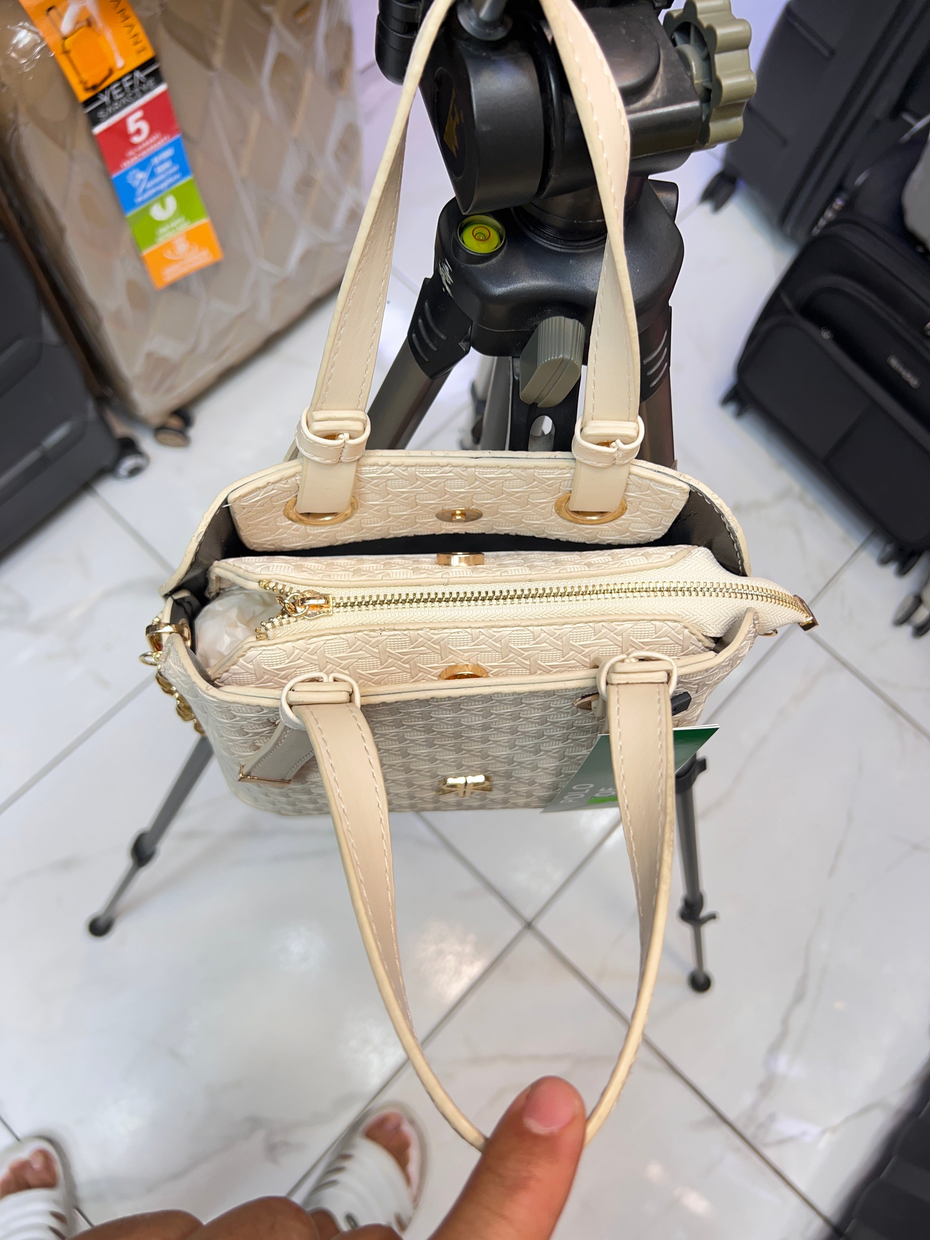 1083 im Polo su hasır  el ve çapraz askılı çanta ebat 28cm24
