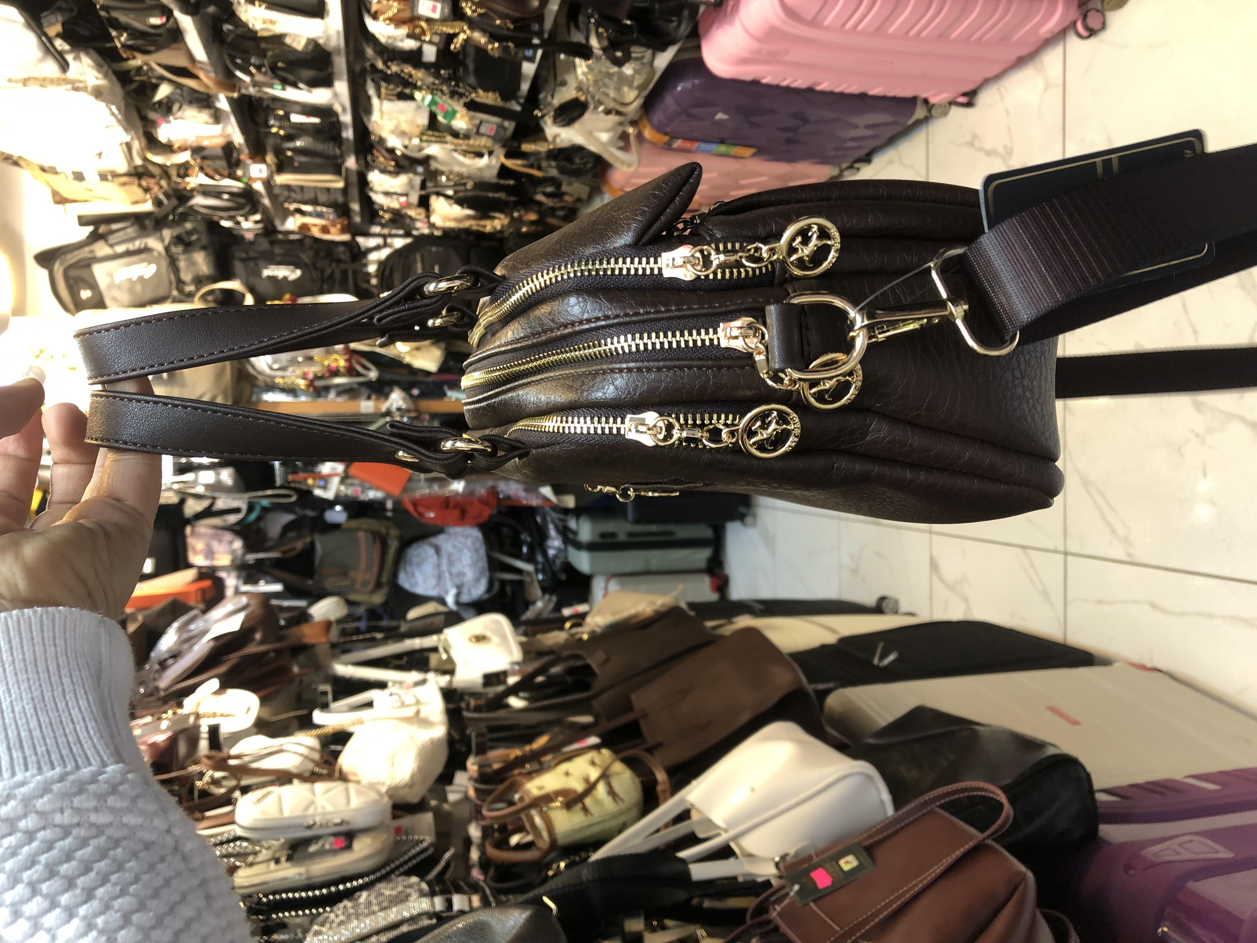 Acı kahve çok gözlü el ve çapraz askılı kadın çantası ebat 20cm27