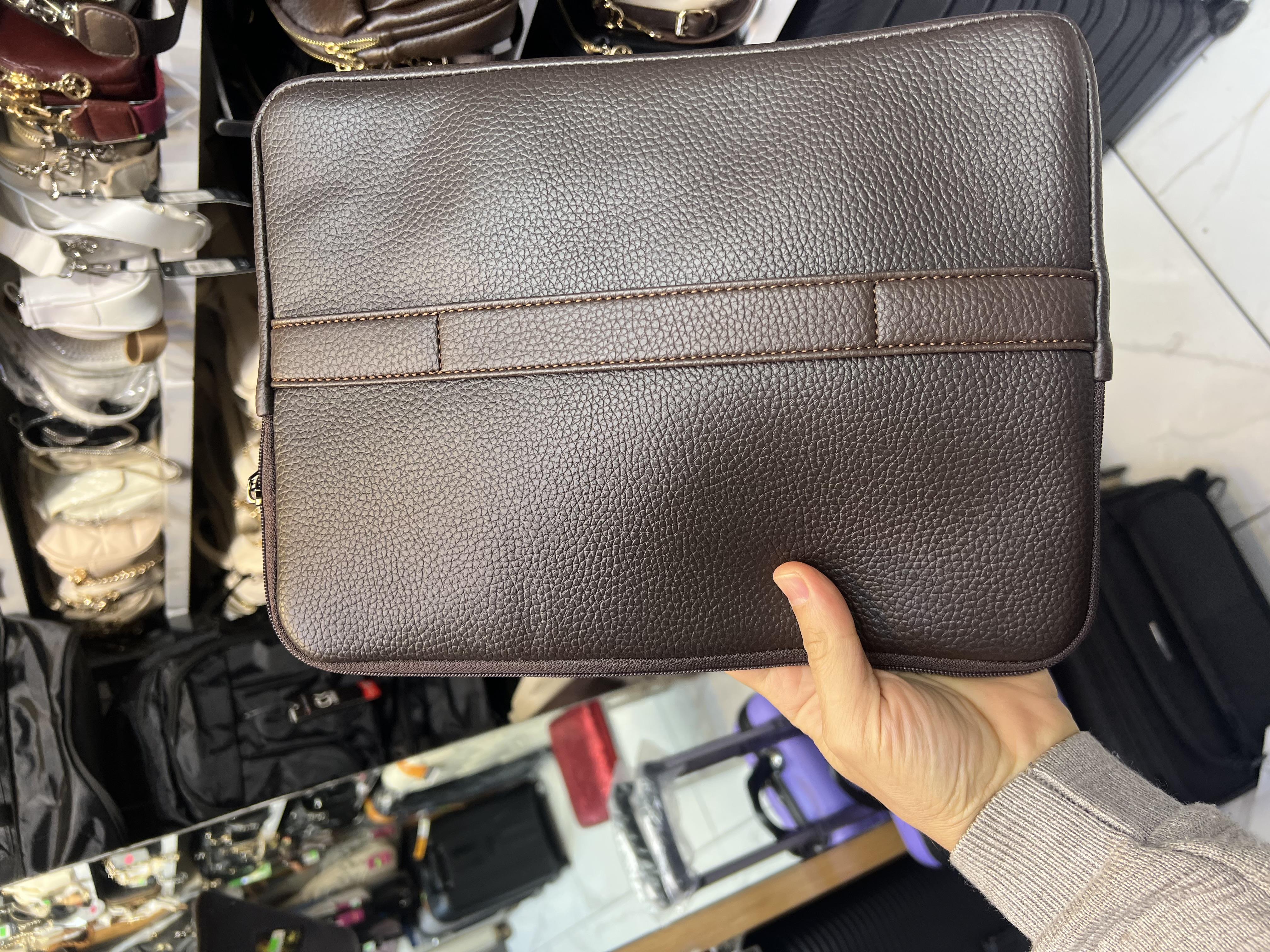 elizabell koyu kahve  6077 Tablet çantası ebat 33cm25 cm 