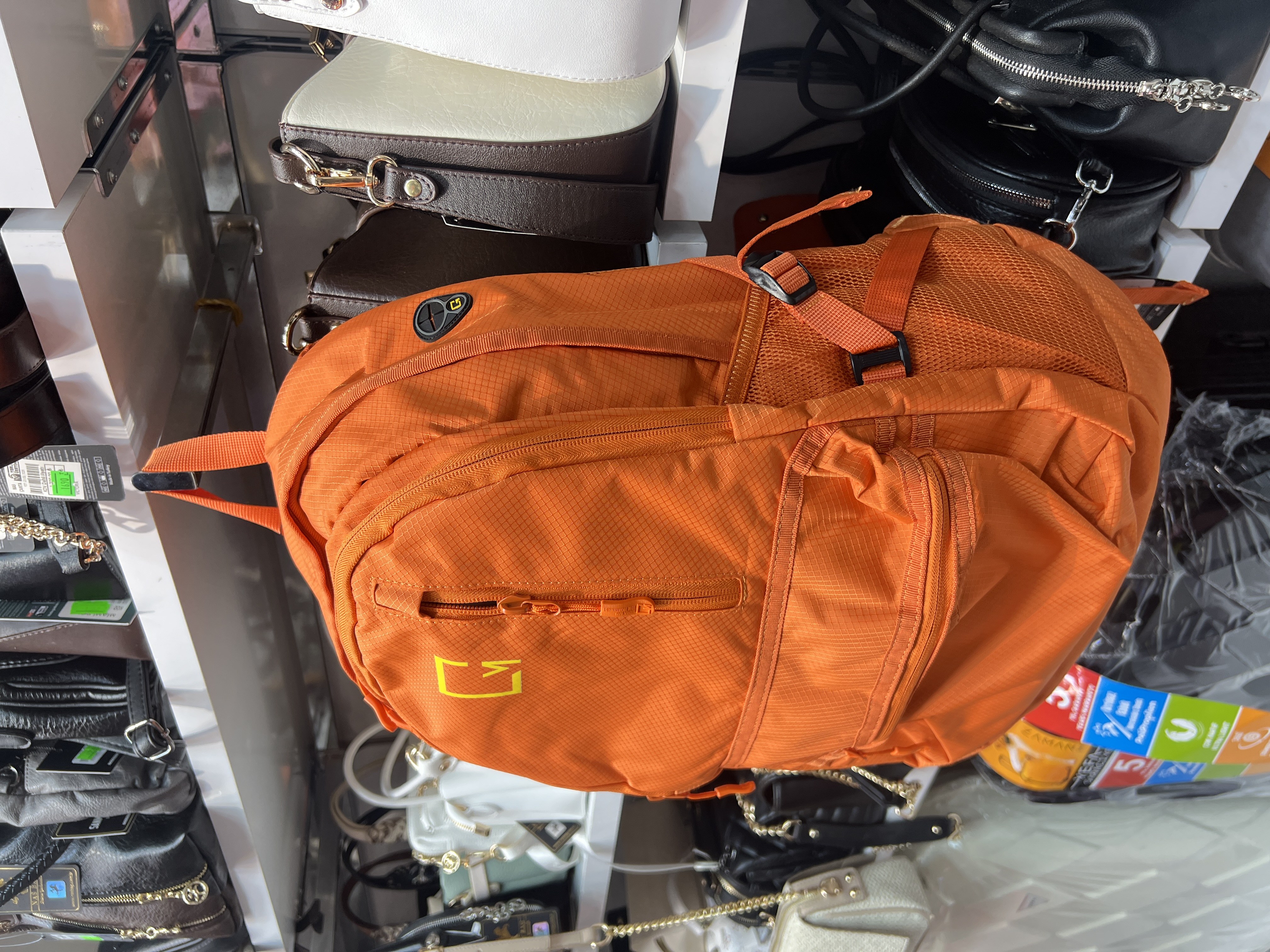 Mega Bags 6017orta boy çok gözlü laptop çantası. Ebat 48cm37