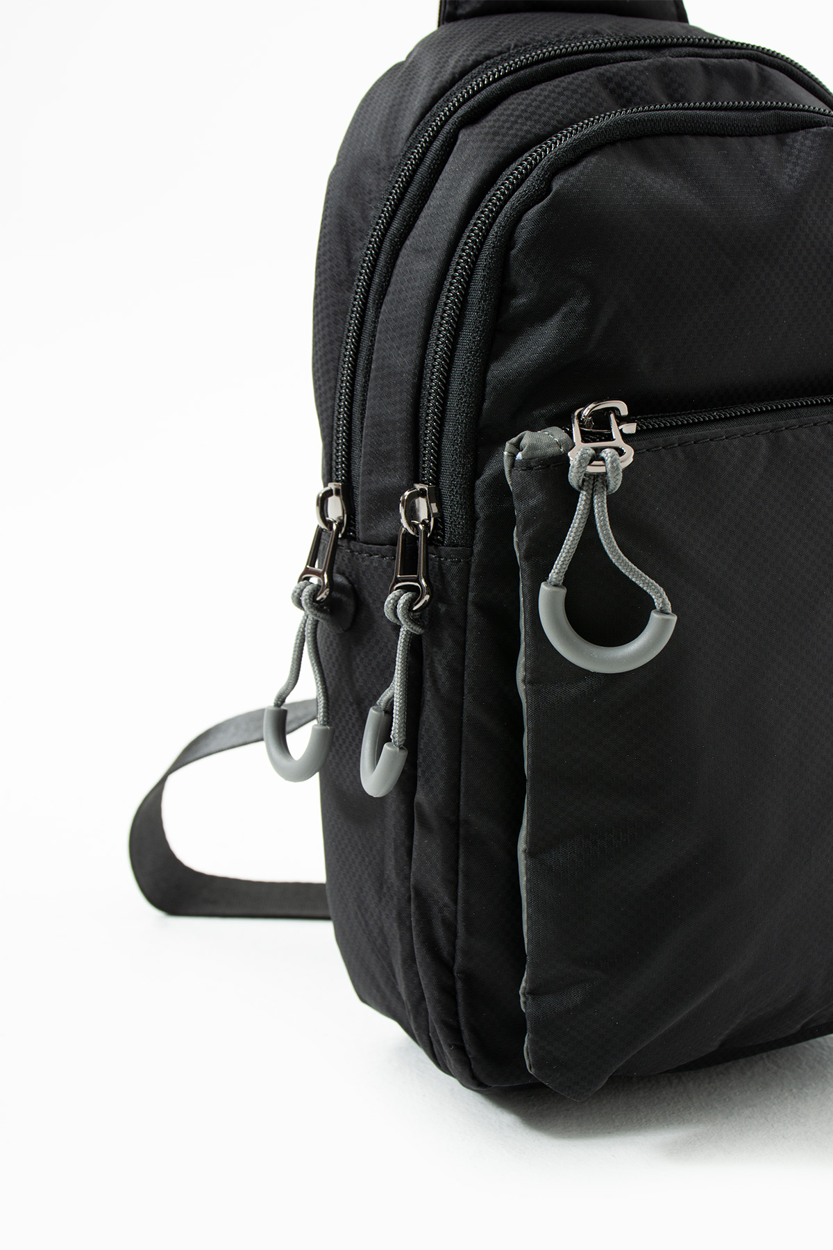 Sanmorris Çanta  body Back çok gözlü kumaş postacı çanta Ebat 25cm24