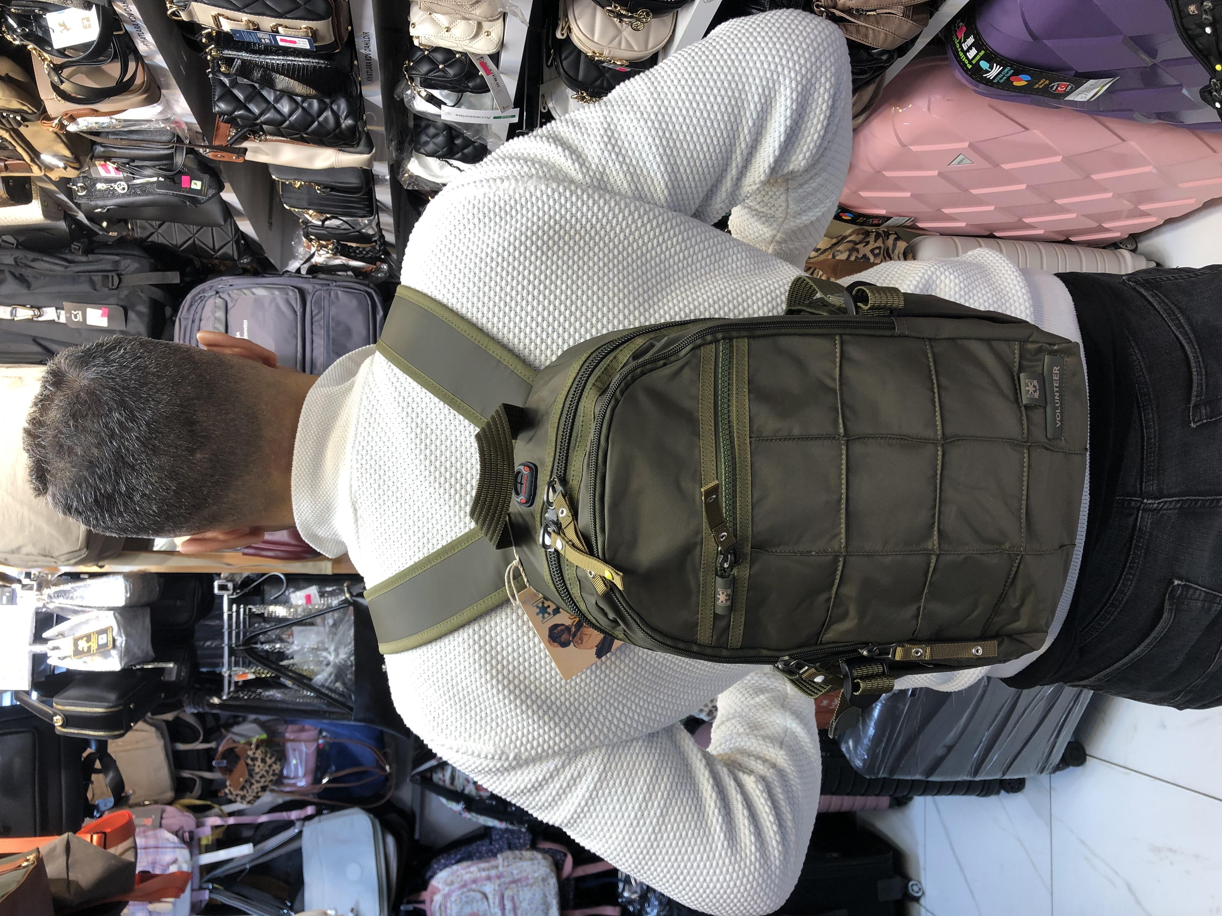 Yeşil  Volunteer uni sex sırt çantası a kalite hafif kumaş orta boy ebat 38cm28cm