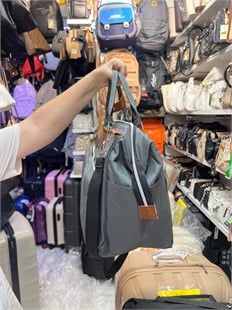  gri büyük çanta  anne bebek veya seyahat için Çantası  en 55cm boy 35cm derinlik 24